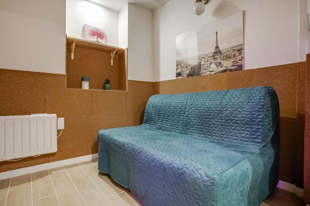 Flat For 4 Located In The Heart Of Paris Appartement Parijs